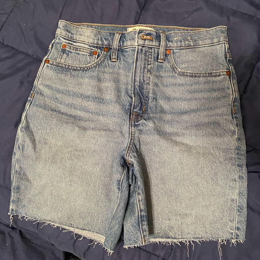 Madewell Jean shorts size 27